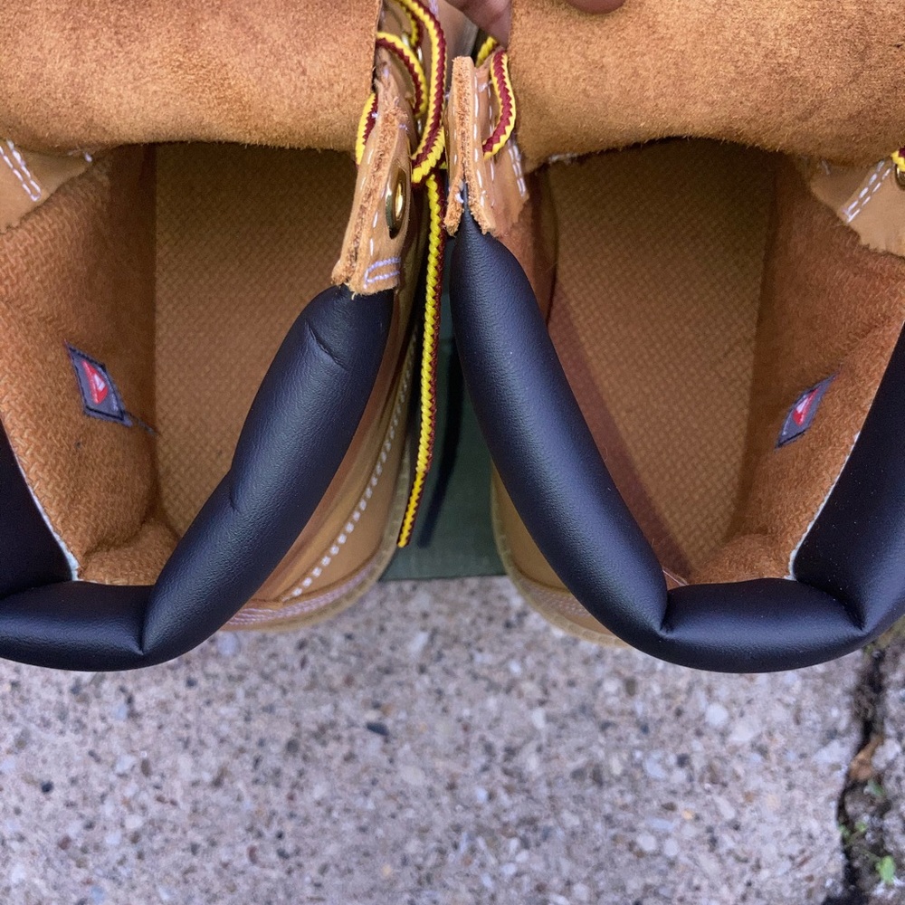 Timberlands - Picture 4 of 4